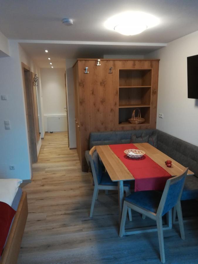 Haus Garz Apartment Weissensee Ngoại thất bức ảnh