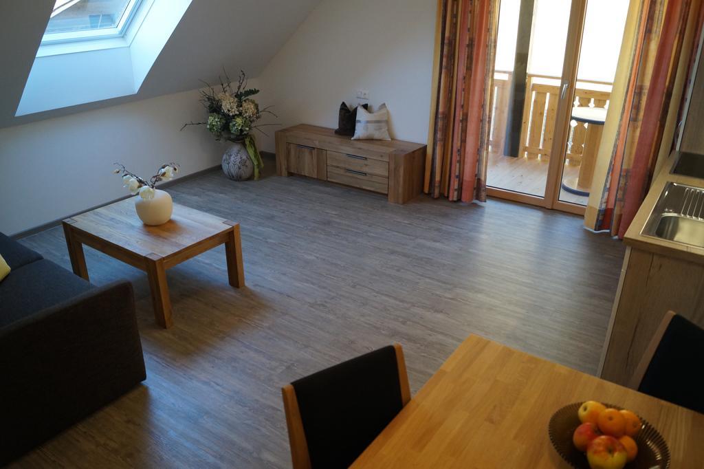 Haus Garz Apartment Weissensee Ngoại thất bức ảnh